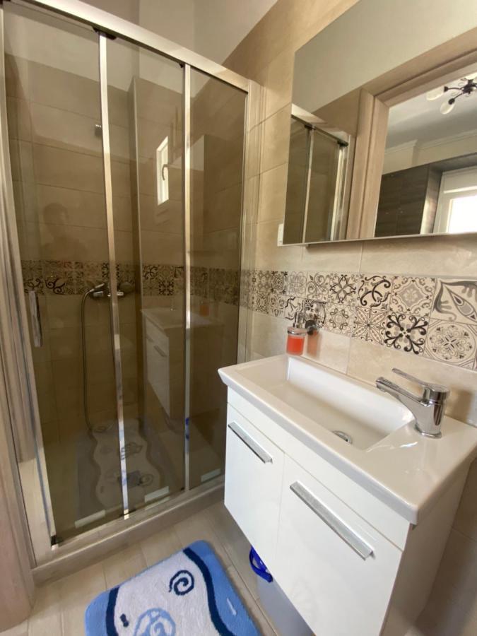 Villa Emerald Luxury Living Nikiti  Exteriér fotografie